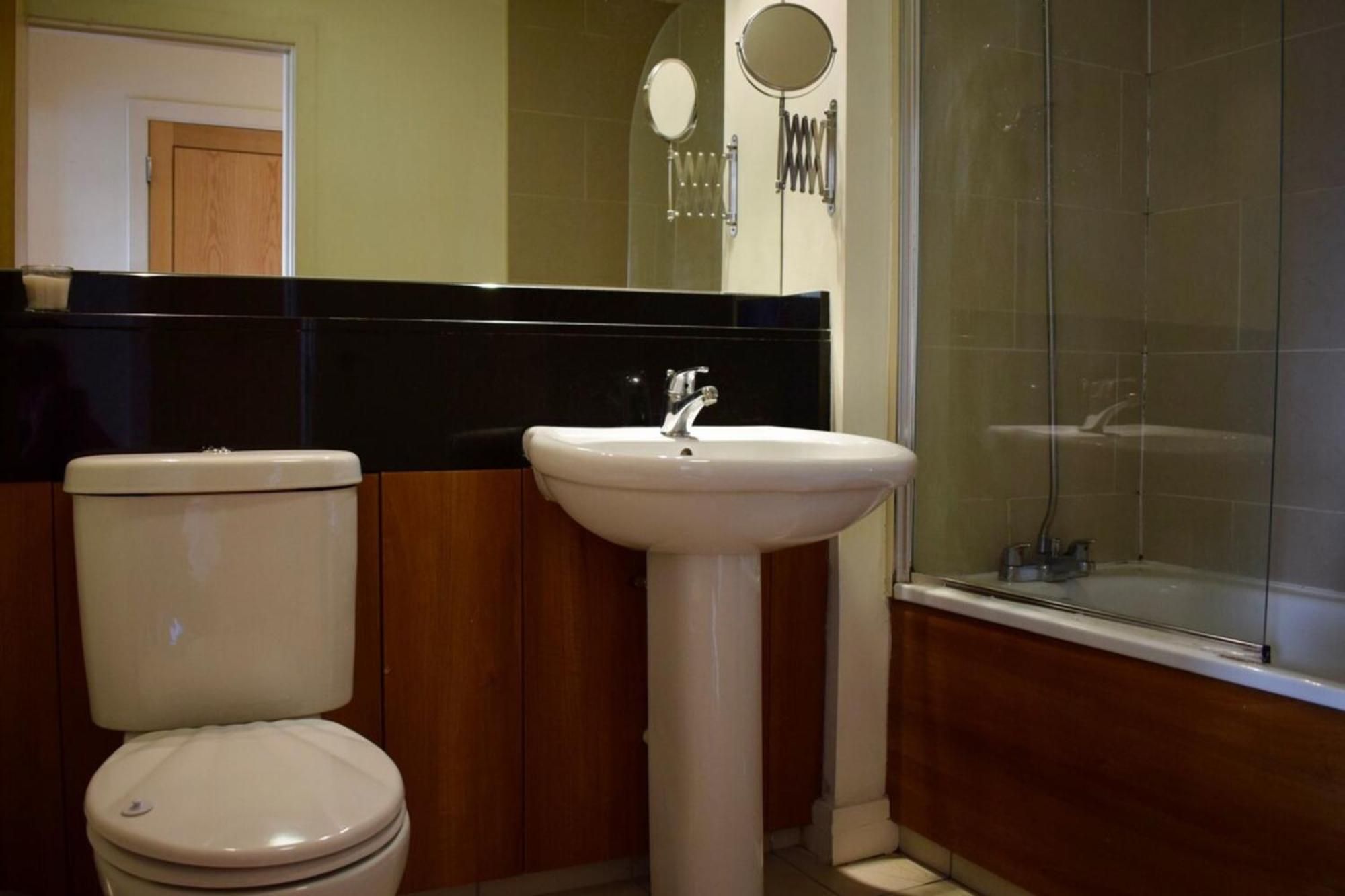 Central 2 Bedroom Apartment In דבלין מראה חיצוני תמונה